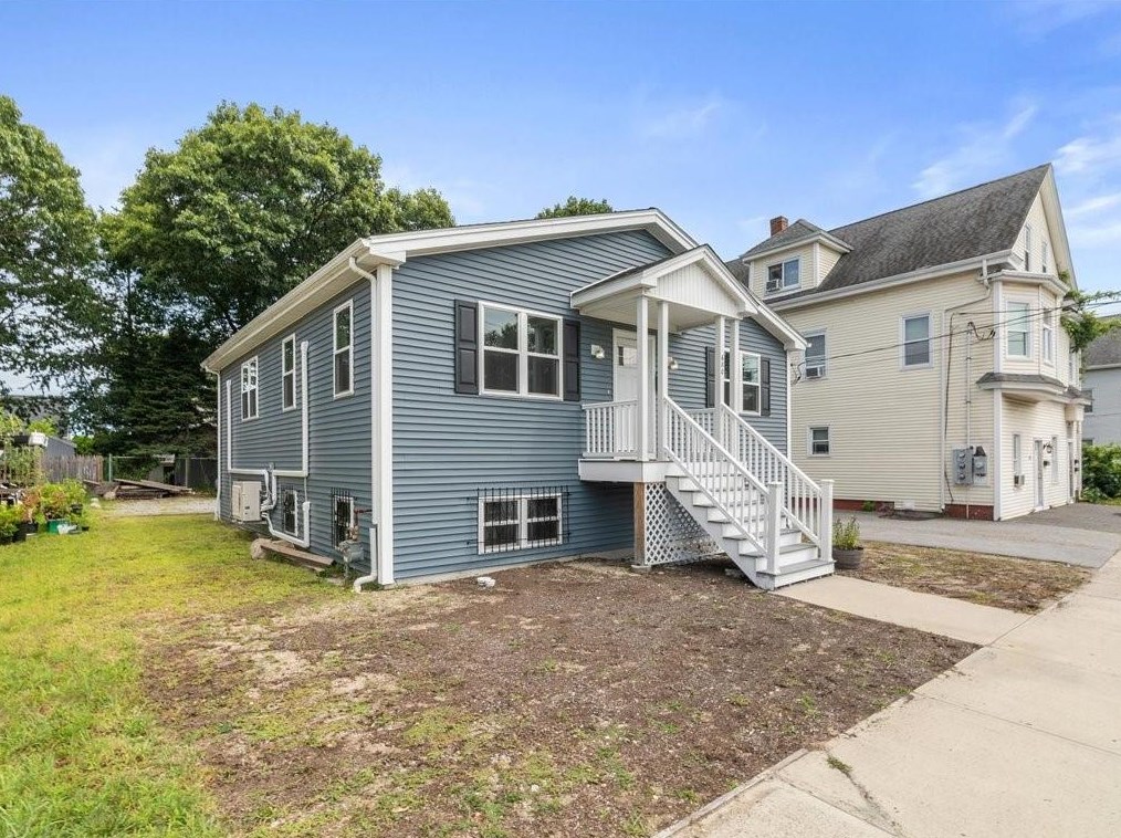 680 Prospect St, Pawtucket, RI 02860