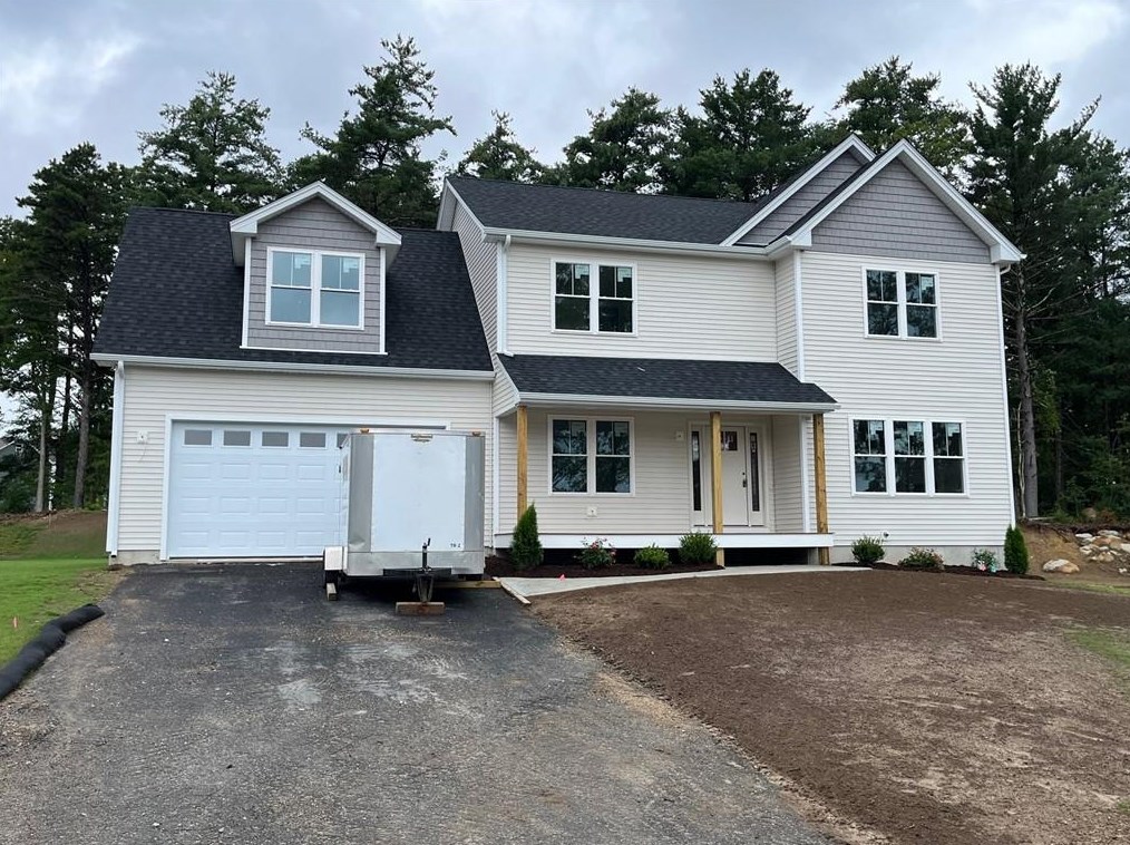270 E Shore Dr, Coventry, RI 02816