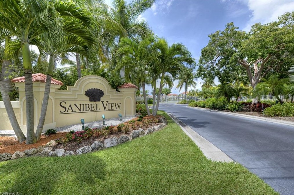 20071 Sanibel View Cir #103, Fort Myers, FL 33908