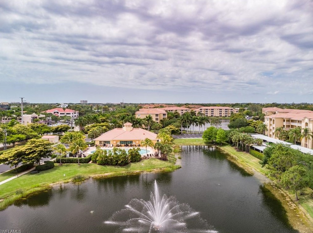 8270 Pathfinder Loop Apt 827, Fort Myers, FL 33919