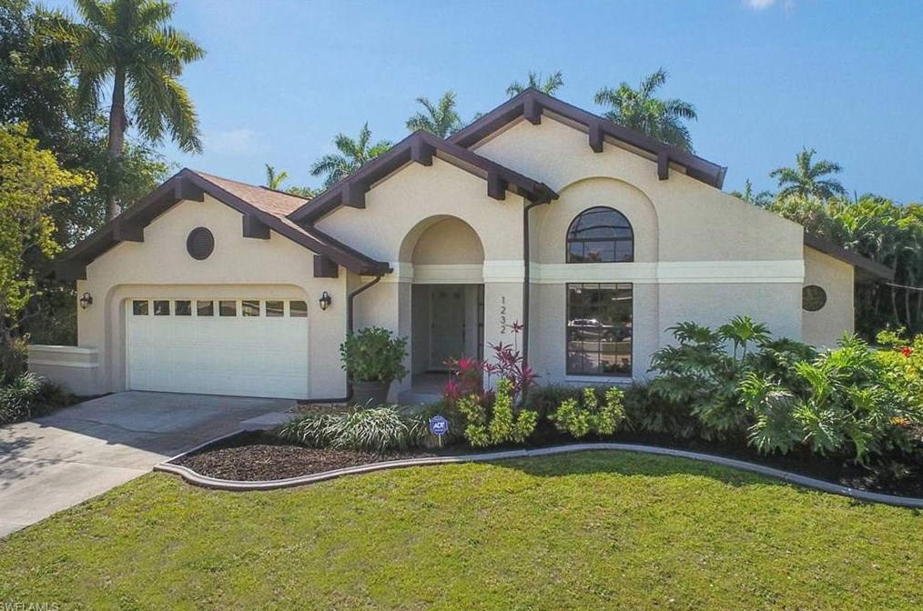 1232 Se El Dorado Pkwy, Cape Coral, FL 33904