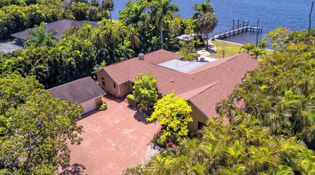 4113 Riverside Dr, Fort Myers, FL 33901-8732