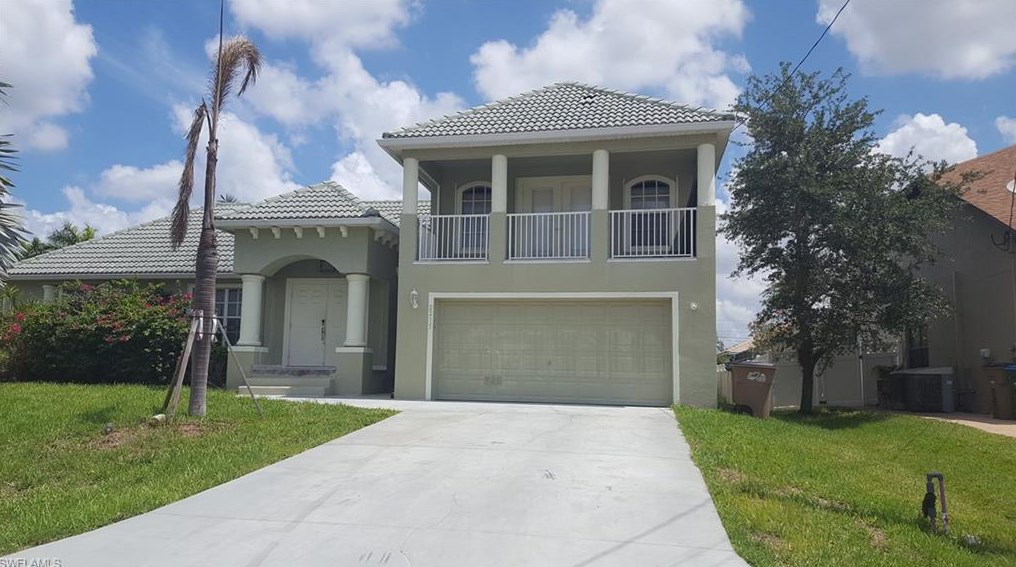 2215 48th Ter, Cape Coral, FL 33914-3014