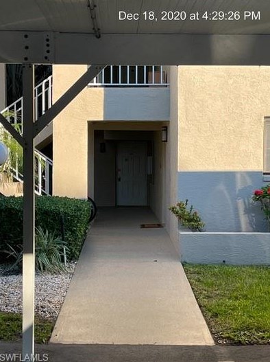 9640 Windsor Gardens Ln, Fort Myers, FL 33919-8408