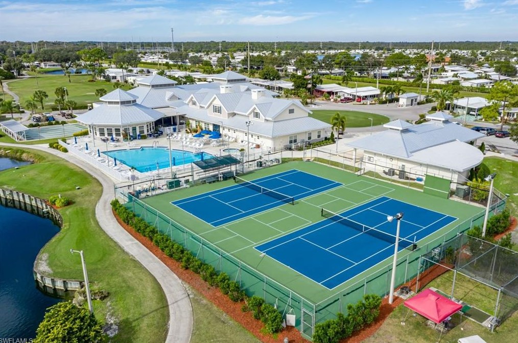 436 Snead Dr, Fort Myers, FL 33903-2625