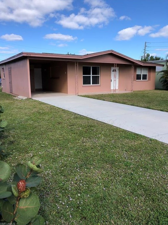 1943 Collier Ave, Fort Myers, FL 33901-7916