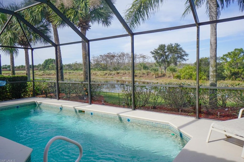 10004 Majestic Ave, Fort Myers, FL 33913-7089