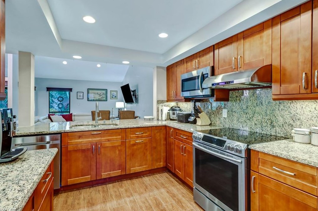4591 Landings Dr, Fort Myers, FL 33919-4680