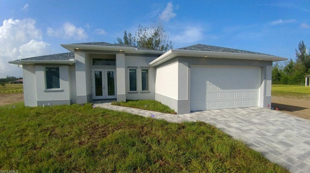 2333 34th Ave, Cape Coral, FL 33993-3628
