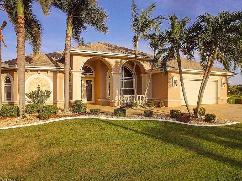 2519 19th Ave, Cape Coral, FL 33904-3249