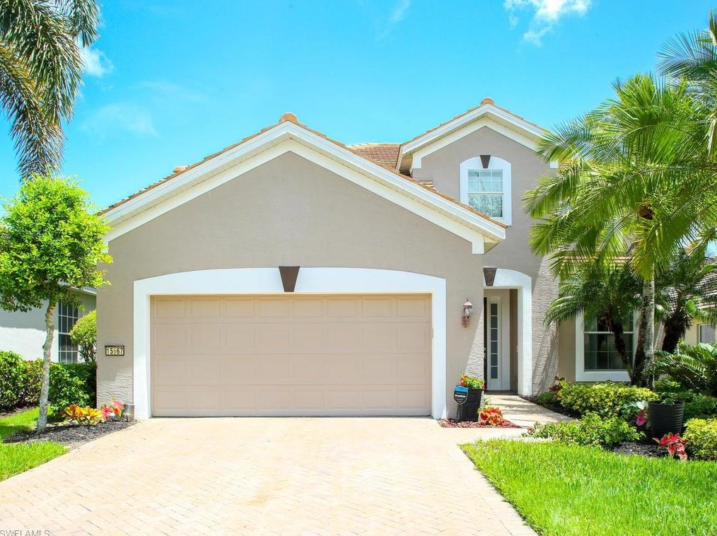 15667 Angelica Dr, Alva, FL 33920-4611