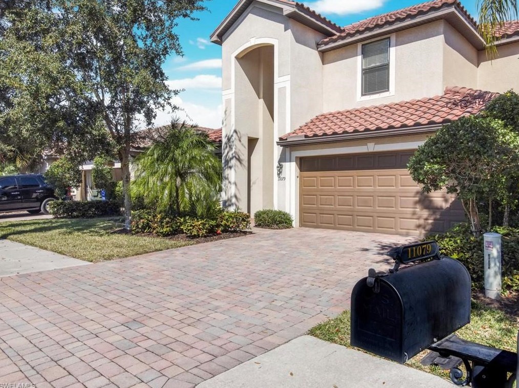 11079 Cherry Laurel Dr, Fort Myers, FL 33912-8907