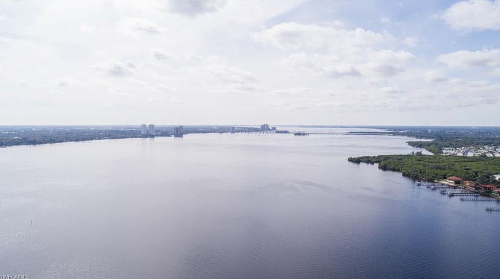 15456 Admiralty Cir, Fort Myers FL  33917-8206 exterior