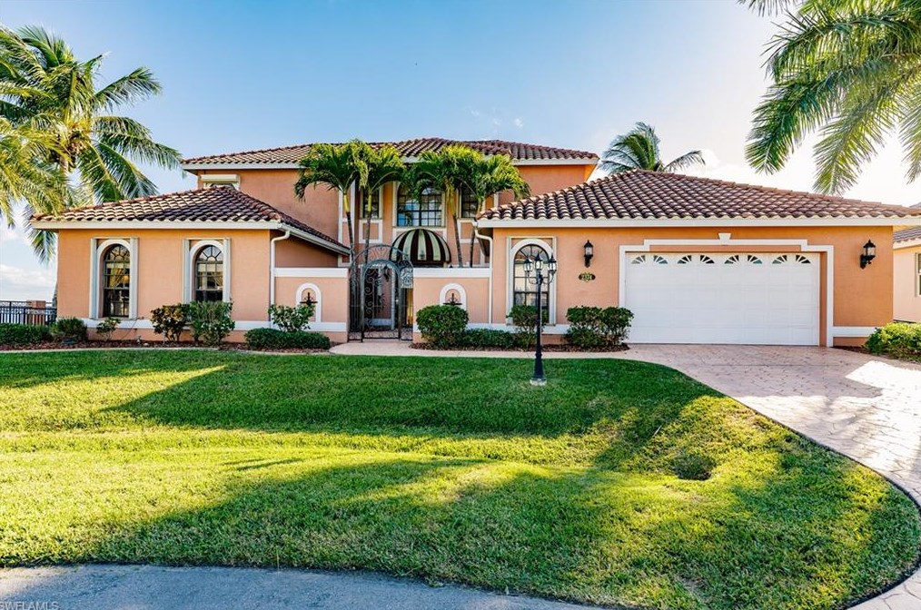 2374 Coral Point Dr, Cape Coral, FL 33990-3857