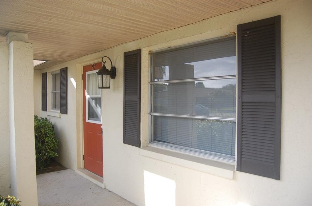 97 Bennington Dr, Fort Myers, FL