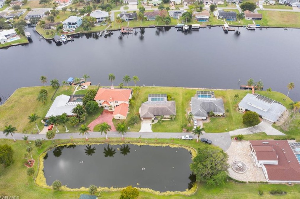 13413 Mini Way, Fort Myers, FL 33905-1812