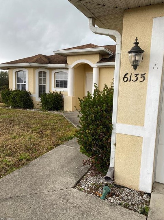 6135 Stratton Rd, Fort Myers, FL 33905-7731