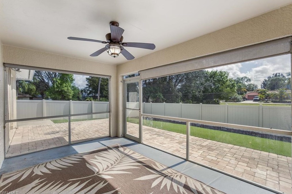 8128 San Carlos Blvd, Fort Myers, FL 33967-6194