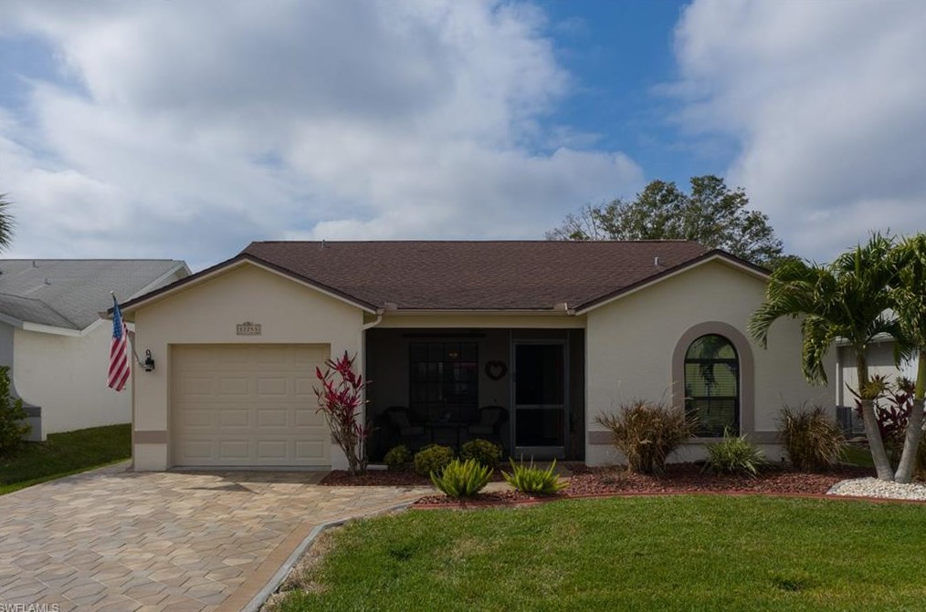 17753 Dracena Cir, Fort Myers, FL 33917-2022