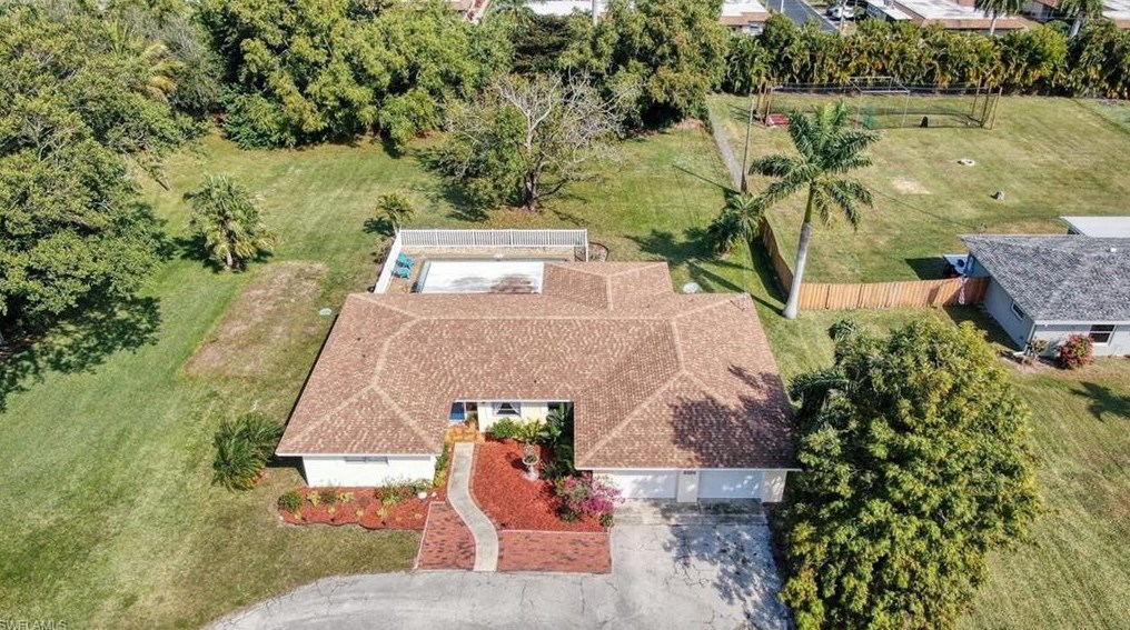 1491 Bass Ln, Fort Myers, FL 33919-7103
