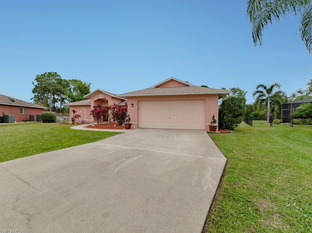 9399 Crocus Ct, Fort Myers, FL 33967-5485