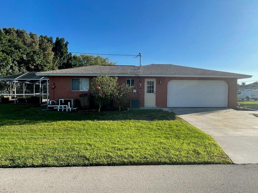 1403 21st Ave, Cape Coral, FL 33909-1715