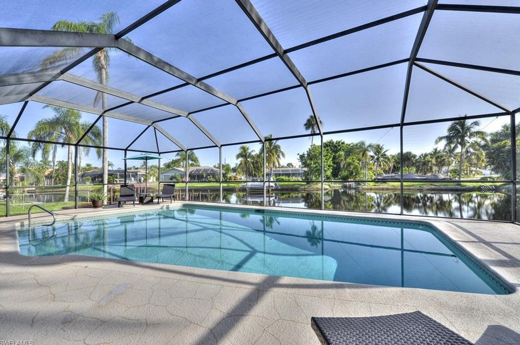 6226 Cocos Dr, Fort Myers, FL 33908-4619