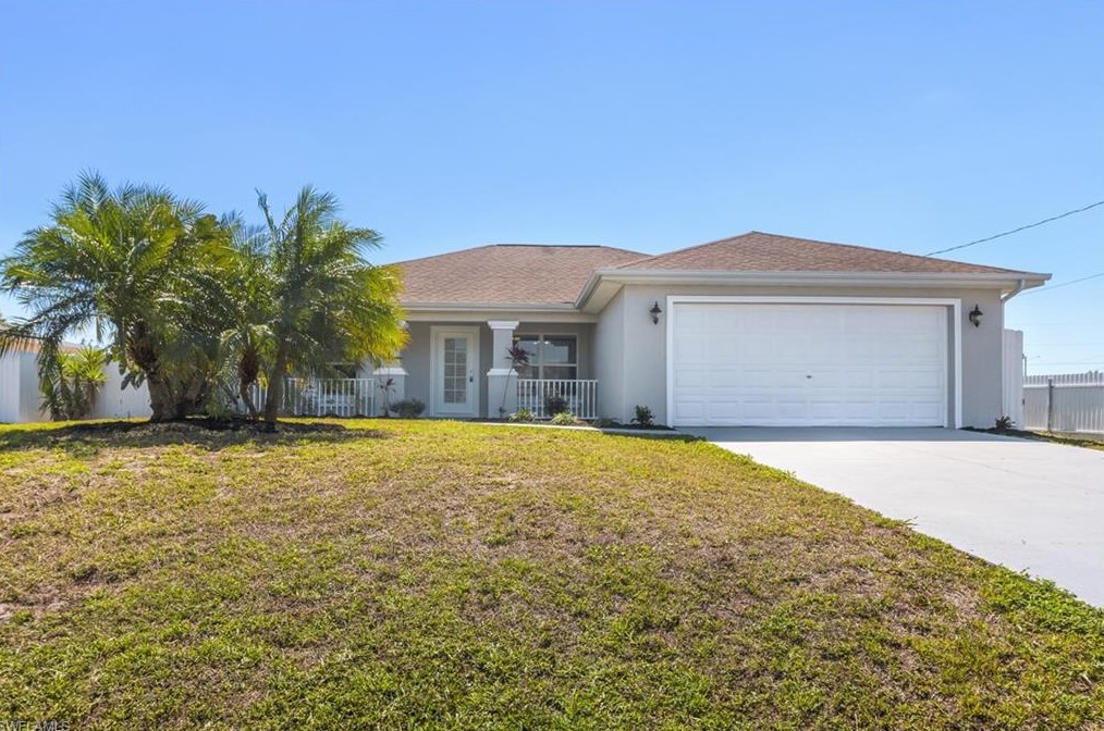 1914 18th Ter, Cape Coral, FL