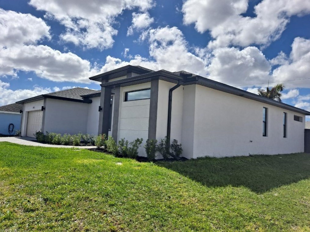 1426 Ne 5th Ave, Cape Coral, FL 33909