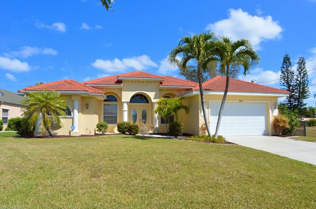 2311 45th Ter, Cape Coral, FL 33914-6736