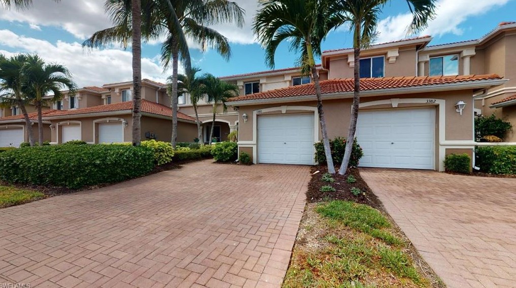 3380 Dandolo Cir, Cape Coral, FL 33909-5106