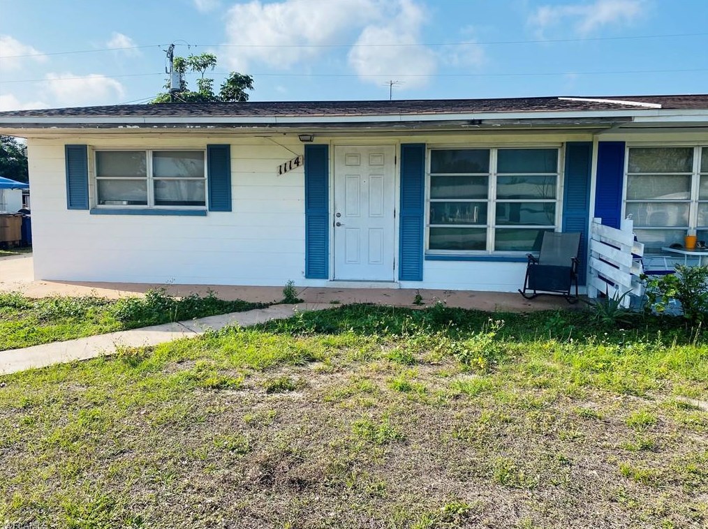 1114 Westminster St W, Lehigh Acres, FL 33936