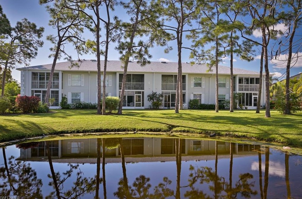 7074 Nantucket Cir, Fort Myers, FL 33917-5632