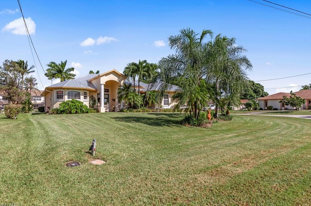 5118 Glade Ct, Cape Coral, FL 33904-5639