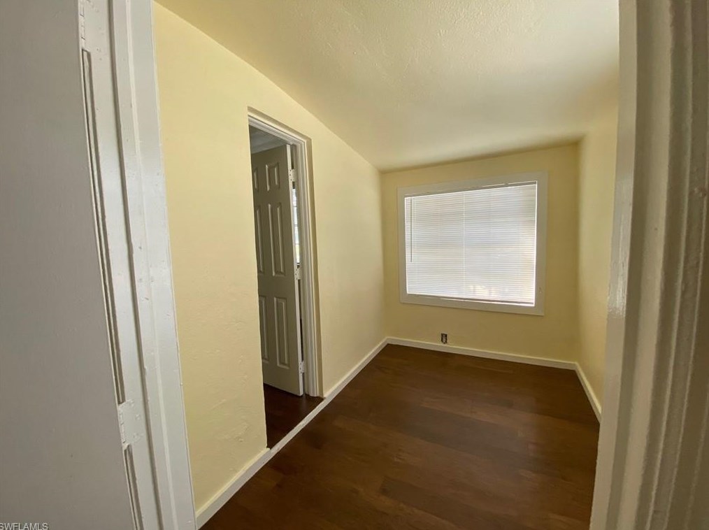 2996 Douglas Ave, Fort Myers, FL 33916