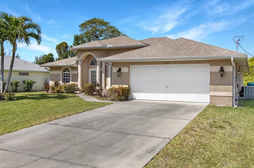 3104 5th Ct, Cape Coral, FL 33904-3407