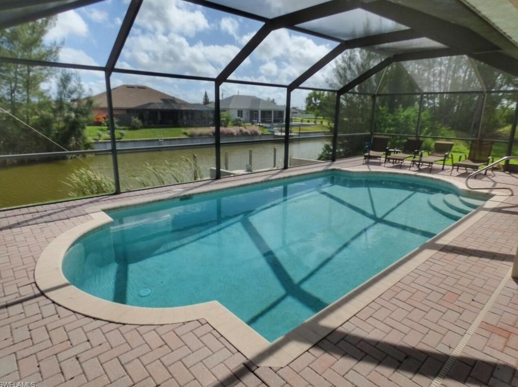 1241 18th Ct, Cape Coral, FL 33991-2340