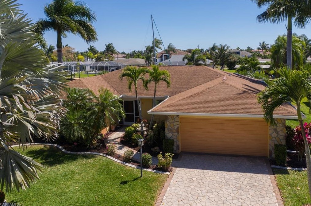 124 El Dorado Pkwy, Cape Coral, FL 33914-7172