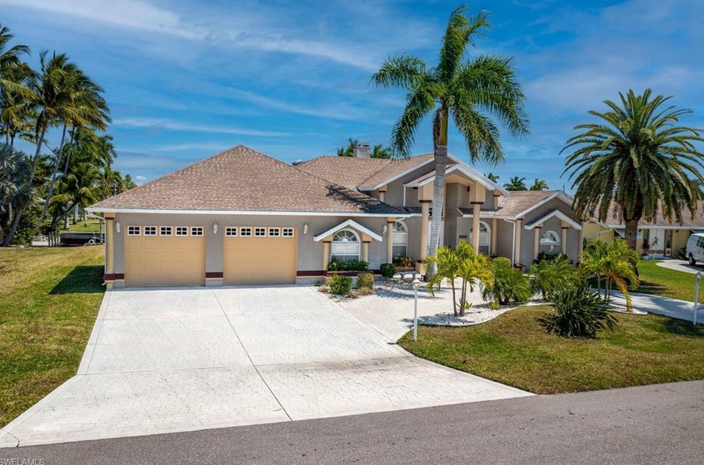 3405 18th Pl, Cape Coral, FL 33904-4475