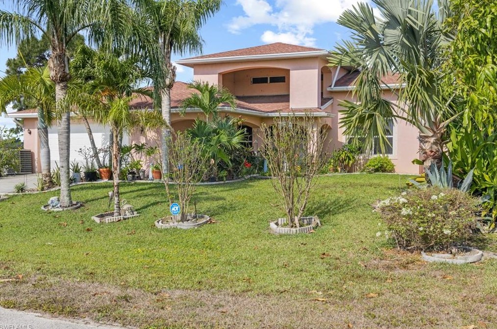 3030 41st Pl, Cape Coral, FL 33993-7909