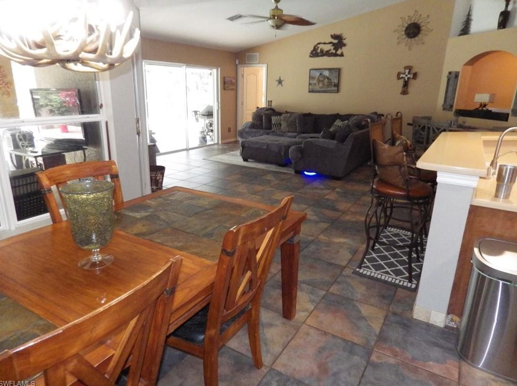 3843 Hopevale St, Fort Myers, FL 33905-7794