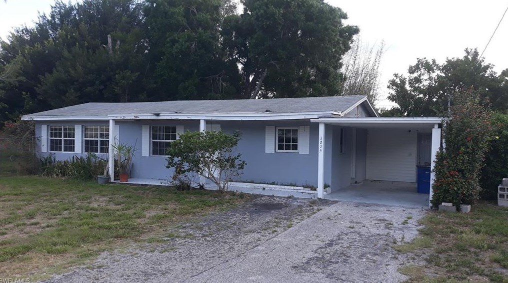 1275 Gramac Dr, Fort Myers, FL 33917