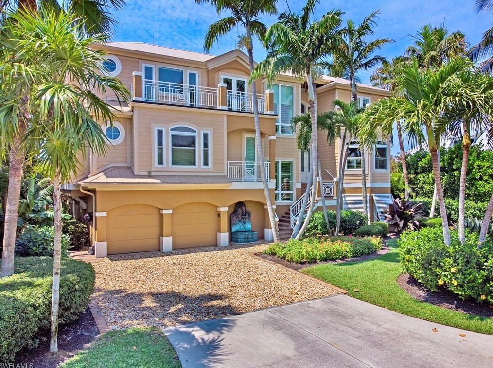 1237 Isabel Dr, Sanibel, FL 33957