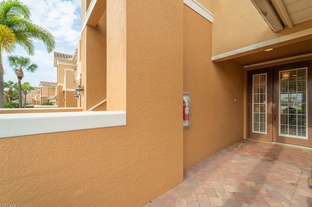 13017 Pennington Pl, Fort Myers, FL 33913-8530