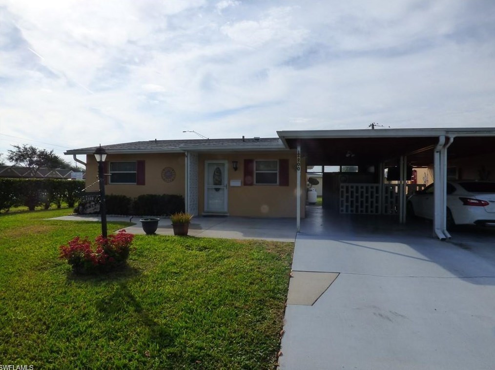 2200 Orchid Rd, Lehigh Acres, FL 33936