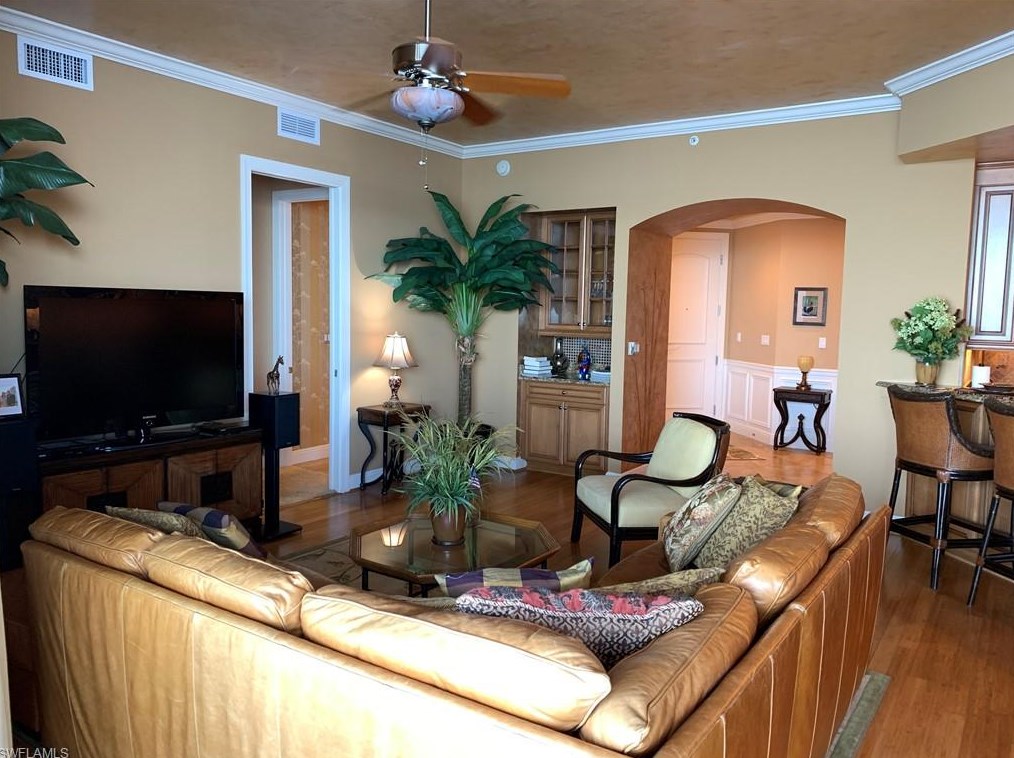 2104 W First St #2803, Fort Myers, FL 33901