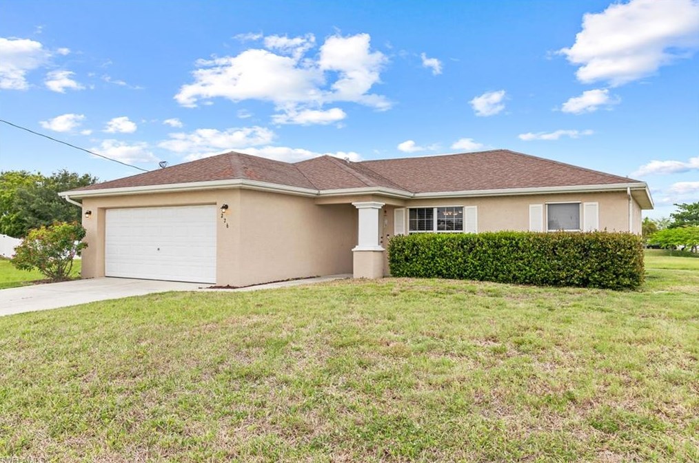 226 Nw 27th Pl, Cape Coral, FL 33993