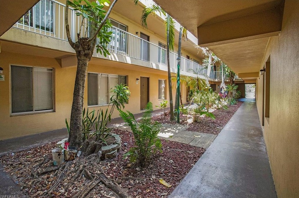 1830 Maravilla Ave #112, Fort Myers, FL 33901