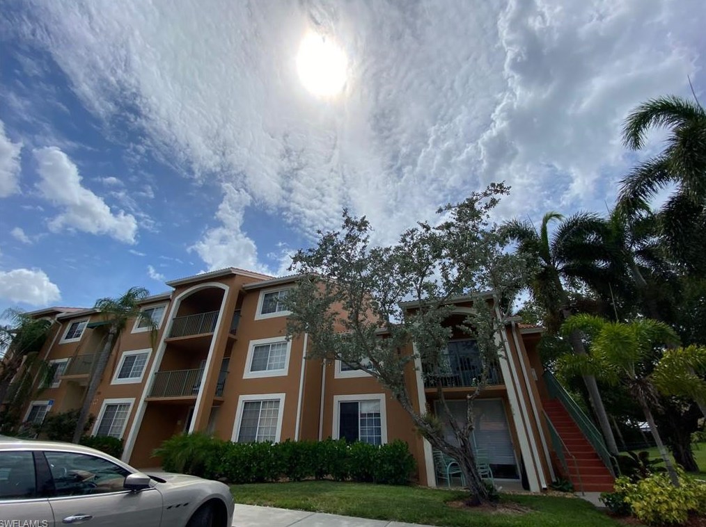 1190 Wildwood Lakes Blvd Apt 208, Naples, FL 34104