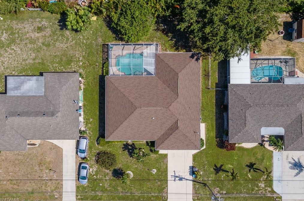 4132 Country Club Blvd, Cape Coral, FL 33904-5232